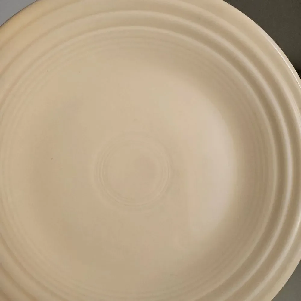 Fiesta yellow ivory P86 luncheon plate, 2 pcs